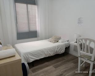 Flat to share in Calle del Foso, 102, Centro