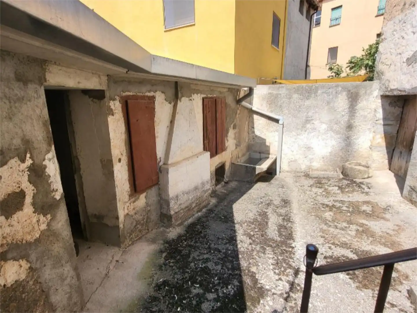 Exterior view of Detached homes for sale in Benabarre  with Private garden, Terrace and Balcony