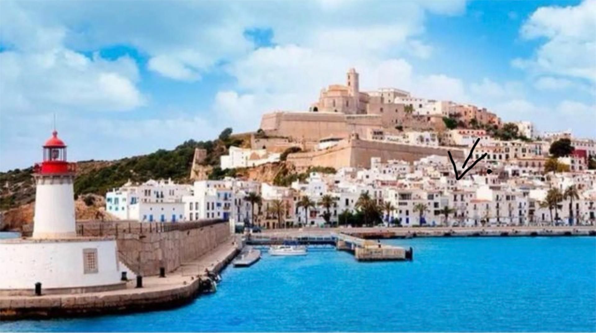 Vista exterior de Planta baixa en venda en Eivissa amb Aire condicionat