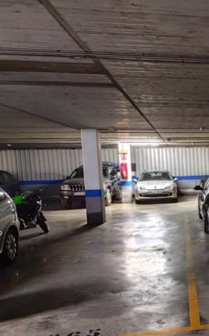 Garaje en Alquiler en Calle Calerito, 8 en Dos Hermanas - Nuevo San Andrés