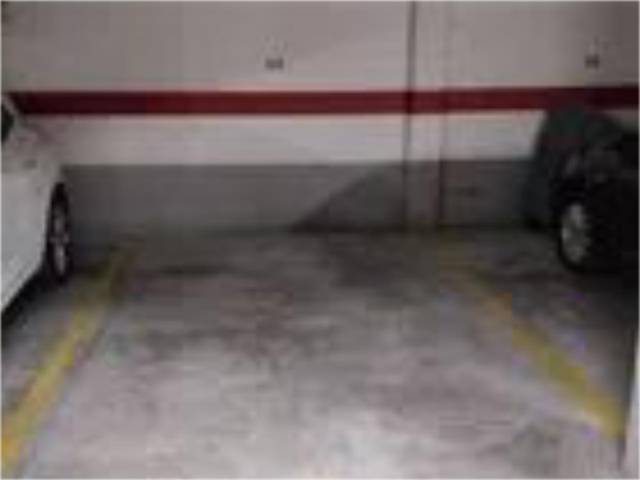 Garaje en Venta en Carrer de Maria Selva, 3 en El Travaló - Martínez Valero