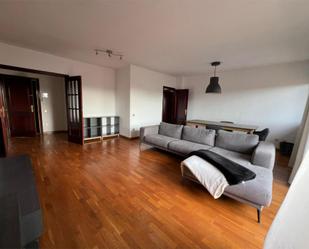 Living room of Flat to rent in Sant Joan Despí  with Air Conditioner, Heating and Parquet flooring