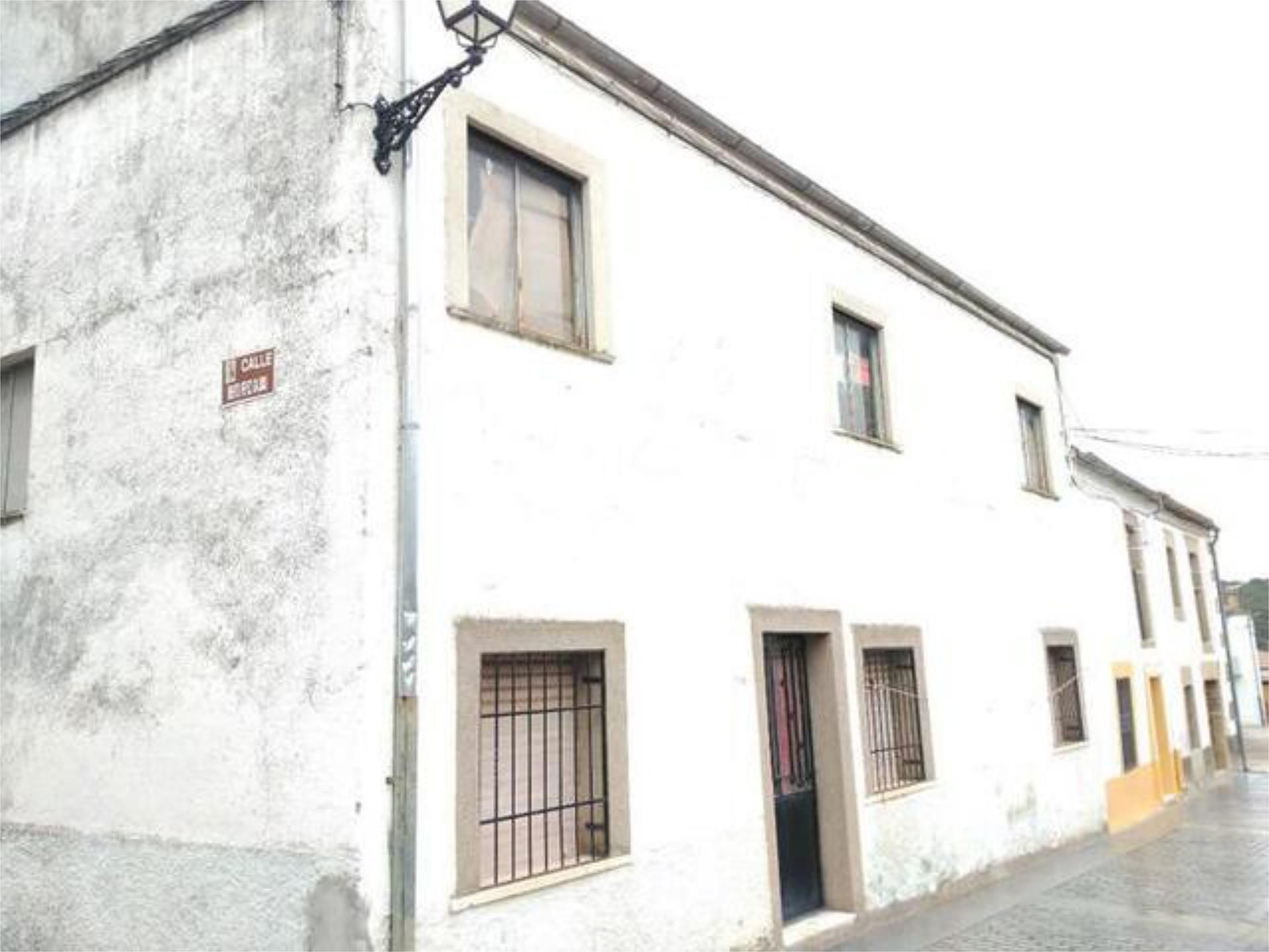 Exterior view of House or chalet for sale in Ledrada