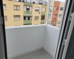 Balcony of Flat for sale in  Sevilla Capital  with Air Conditioner