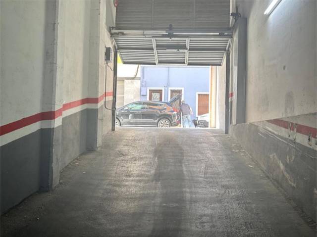 Garaje en Alquiler en Carrer del Monestir, 69 en El Coll