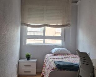 Bedroom of Flat to share in  Murcia Capital  with Air Conditioner, Heating and Furnished