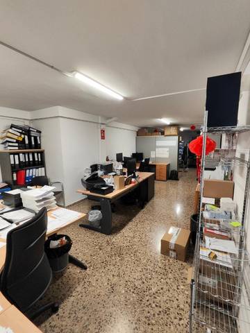 Oficina en Alquiler en Carrer de l'Encarnació, 186 en El Baix Guinardó