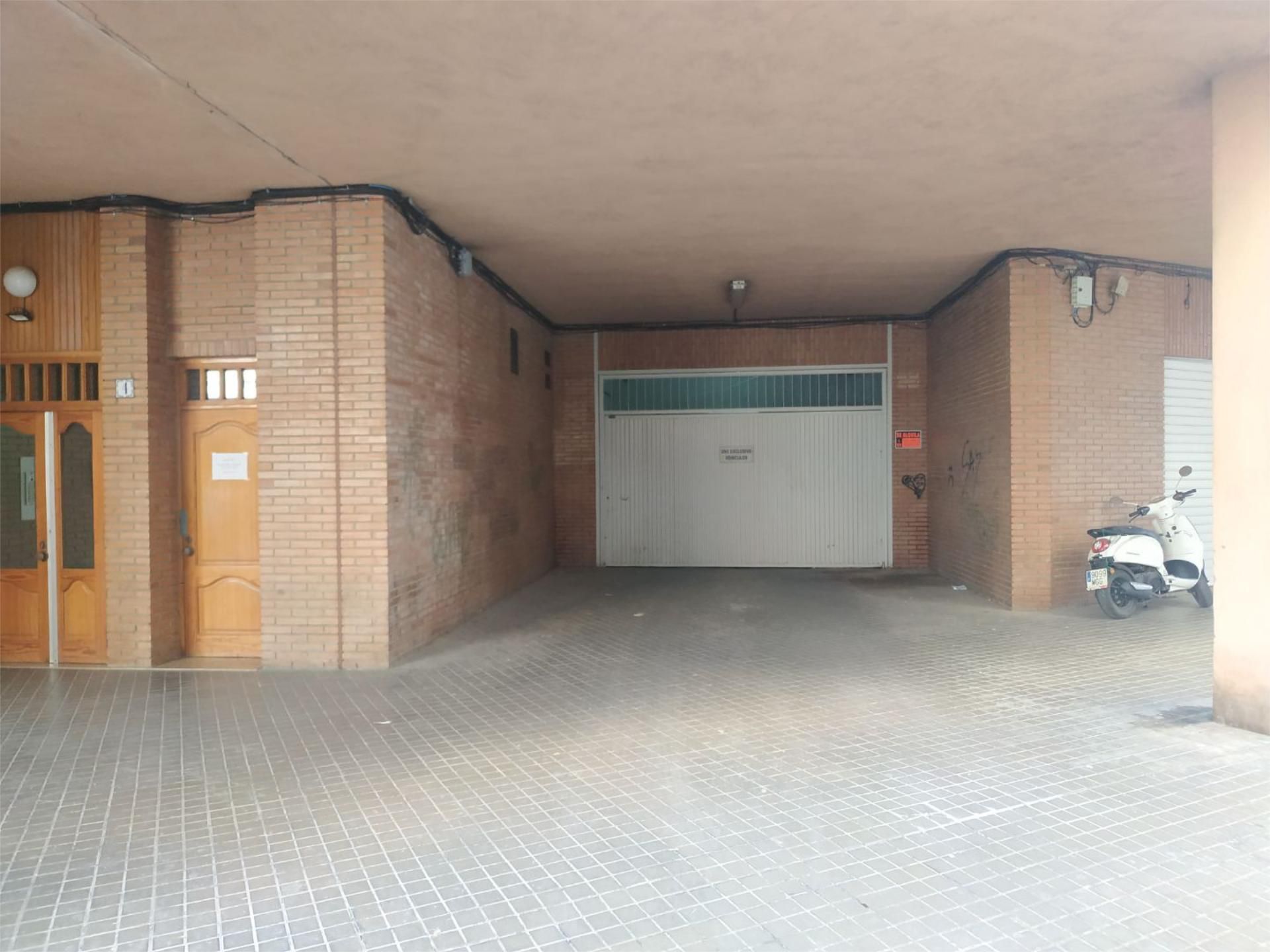 Aparcament de Garatge de lloguer en Sagunto / Sagunt