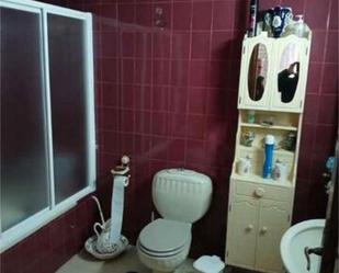 Bathroom of House or chalet for sale in Higuera de Calatrava  with Terrace and Swimming Pool