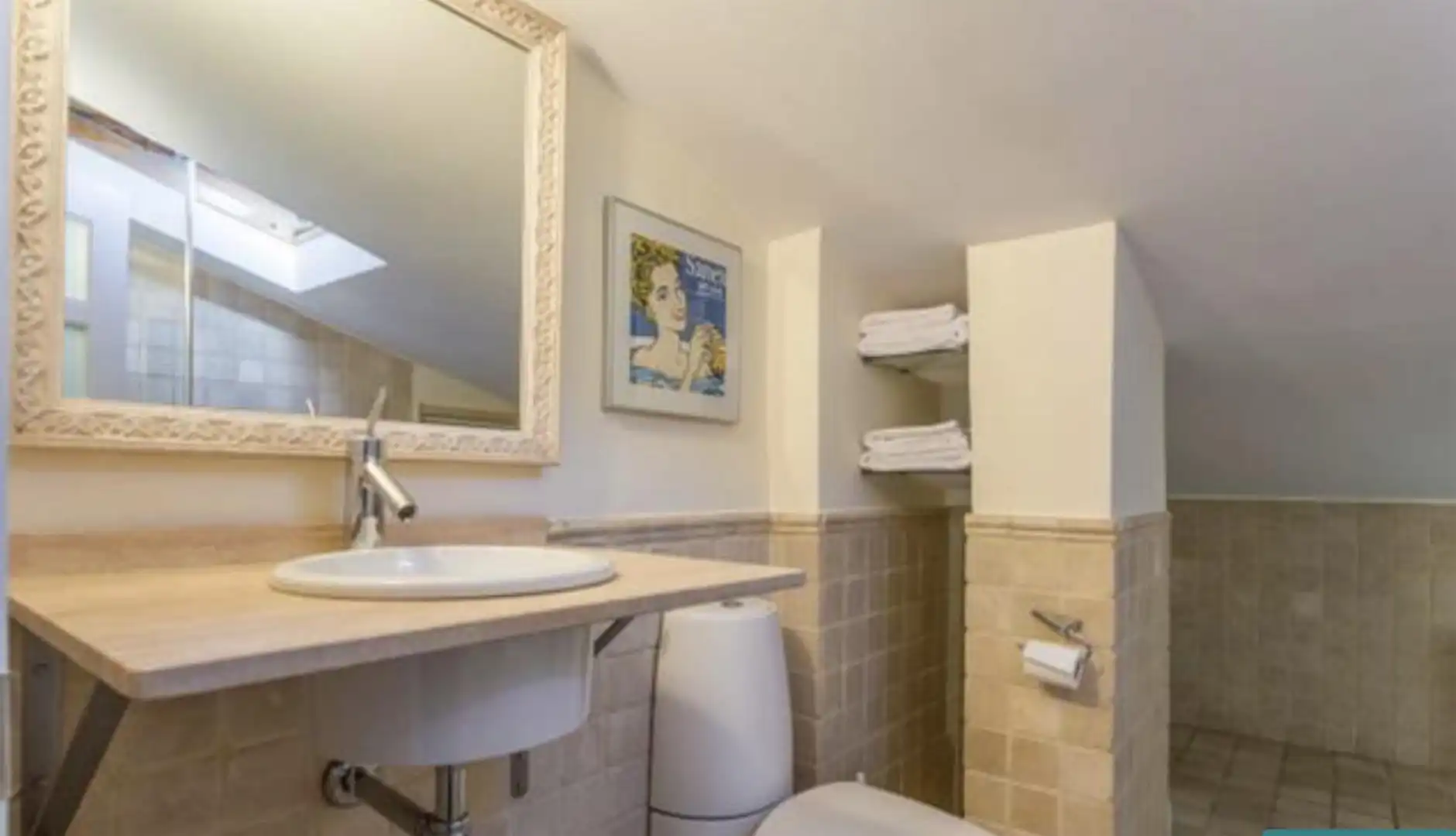 Apartament de lloguer a Calle de Antonio López, 115, Moscardó Bany de Apartament de lloguer en Madrid amb Aire condicionat, Parquet i Moblat