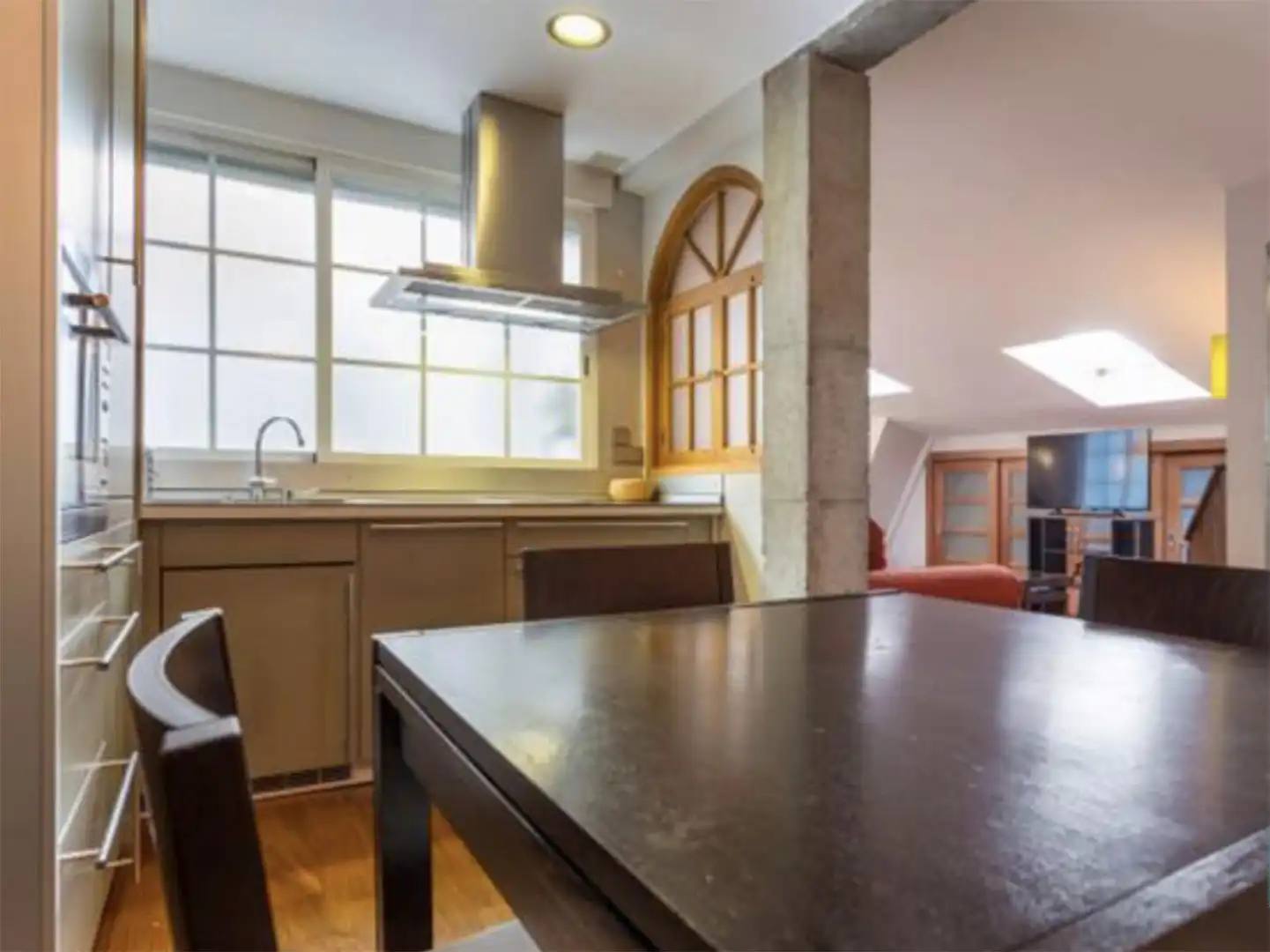 Apartament de lloguer a Calle de Antonio López, 115, Moscardó Cuina de Apartament de lloguer en Madrid amb Aire condicionat, Parquet i Moblat