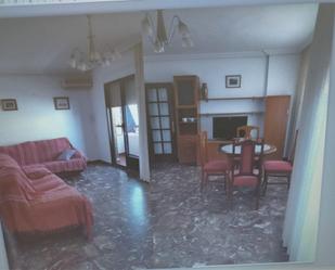 Living room of Flat to share in Linares  with Heating, Furnished and Balcony