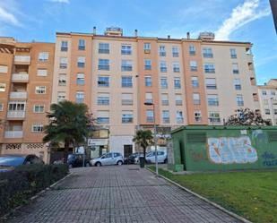 Exterior view of Flat for sale in Cáceres Capital