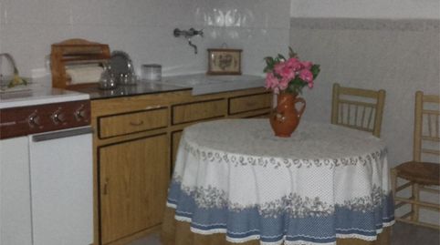 Foto 2 de Casa adosada en venta en Calle Albaicín, 24, Viso del Marqués, Ciudad Real