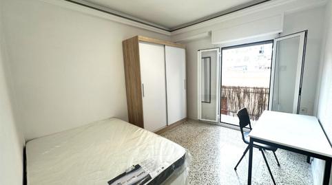 Flat to share in Carrer Olegario Domarco Seller, 58, Carrús Este, Alicante - image 5 Photo 5 of Flat to share in Carrer Olegario Domarco Seller, 58, Carrús Este, Alicante