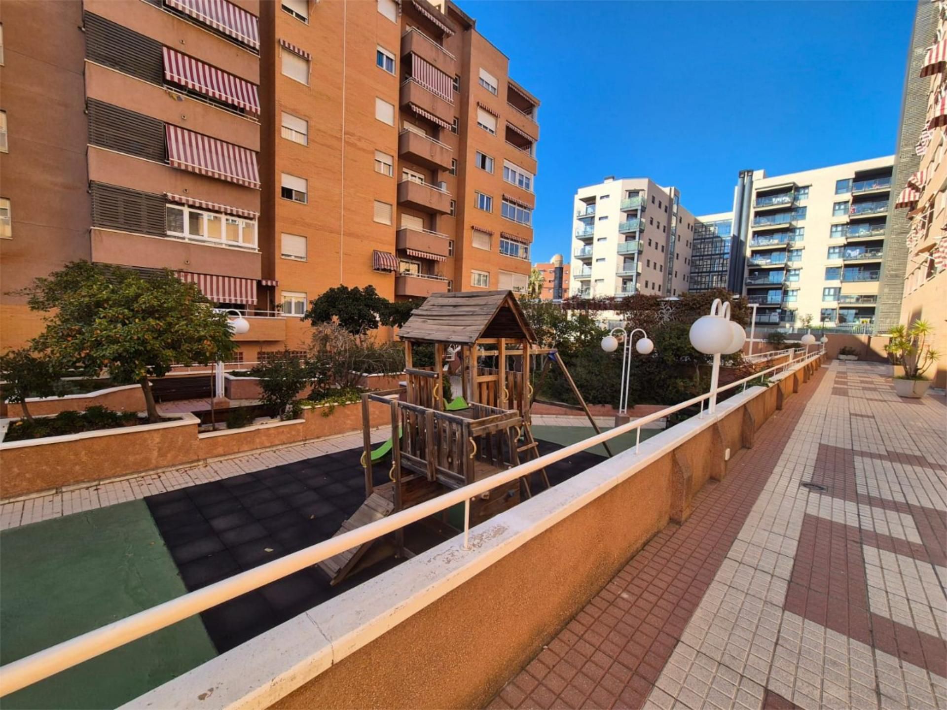 Exterior view of Flat for sale in  Granada Capital  with Air Conditioner, Terrace and Swimming Pool