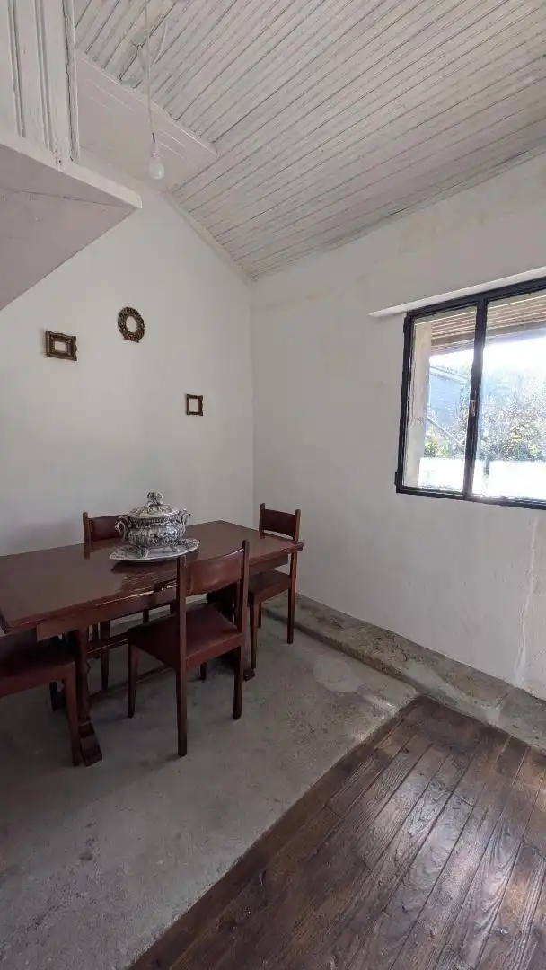 Casa adosada en venda a Lugar Rubias, 90, Calvos de Randín Menjador de Casa adosada en venda en Calvos de Randín amb Moblat i Balcó