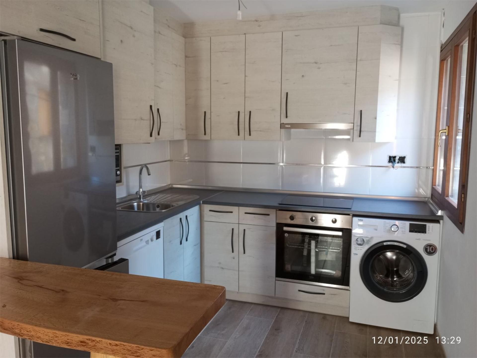 Cuina de Dúplex en venda en Jasa amb Parquet i Moblat