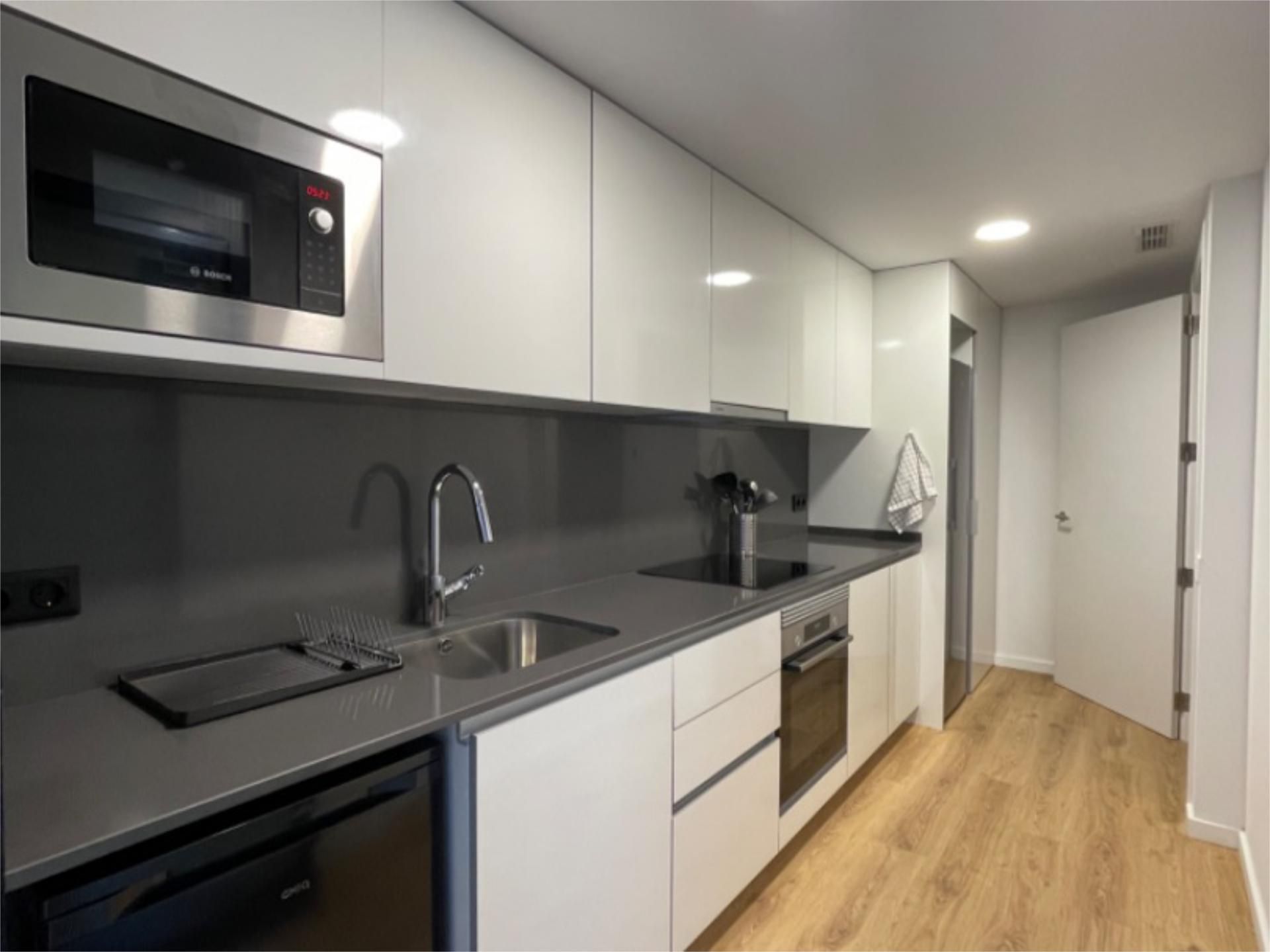 Flat to share in Carrer de l'Aprestadora, 101, Santa Eulàlia