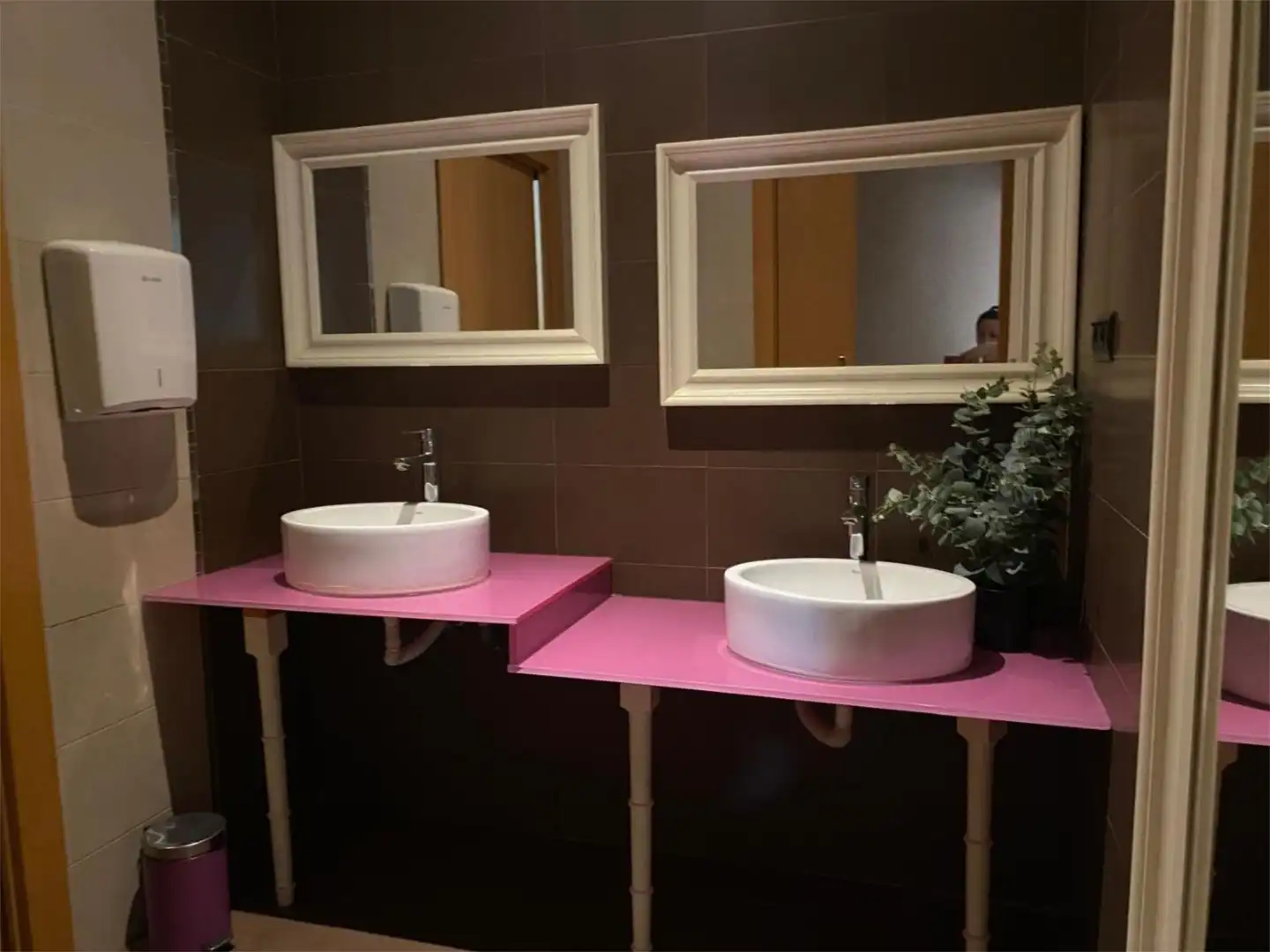 Baño de Local de alquiler en Morales de Toro con Aire acondicionado, Calefacción y Parquet