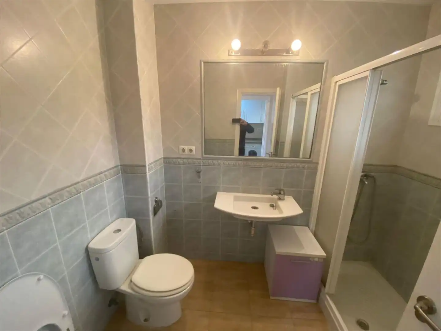 Wohnung zum Verkauf in Calle Camilo José Cela, 14, Playa de la Fontanilla Badezimmer von Wohnung zum Verkauf in Marbella