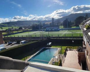 Piscina de Pis en venda en Bárcena de Cicero amb Piscina i Balcó