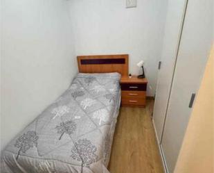 Dormitori de Apartament per a compartir en Vélez-Málaga amb Terrassa i Moblat