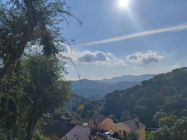 Terreno en Venta en Carrer Vallgorguina, 28 en Can Massuet del Far