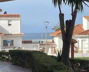 Vista exterior de Pis de lloguer en Torrox amb Calefacció i Piscina