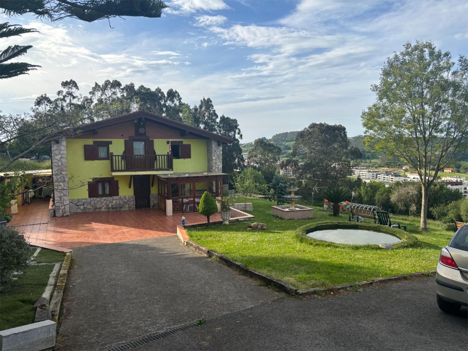 Exterior view of Flat for sale in Urduliz