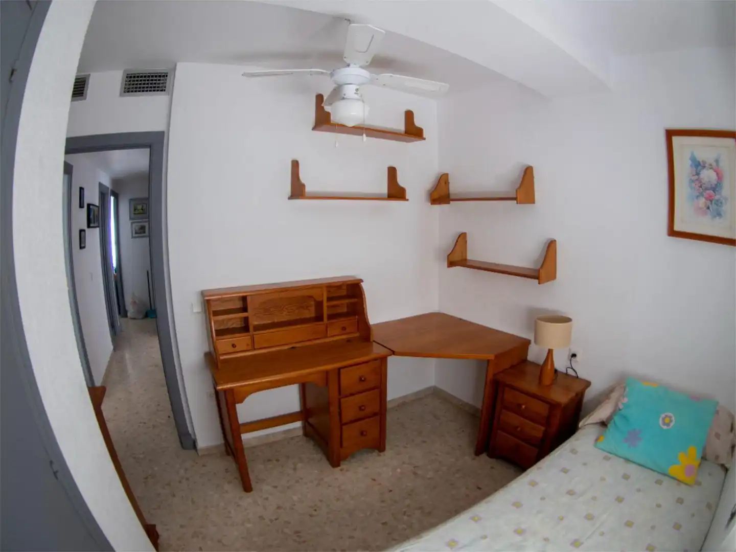 Habitación de Piso de alquiler en Cádiz con Amueblado