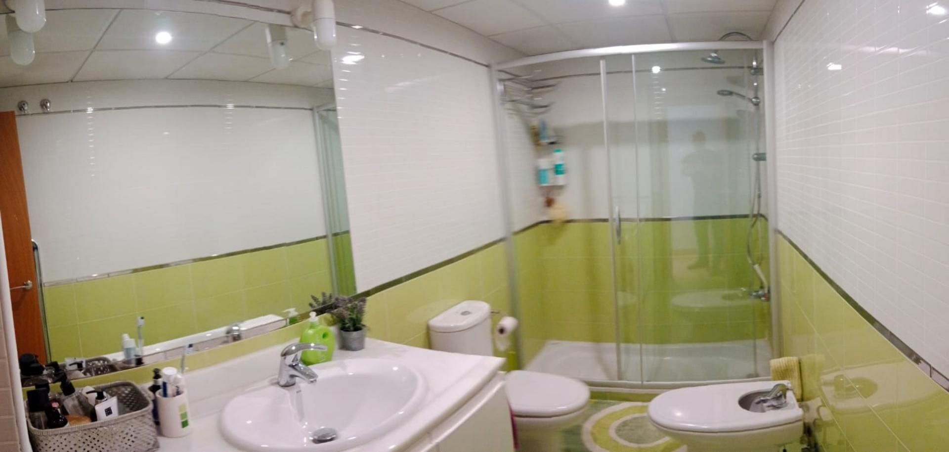 Bathroom of Flat for sale in Roquetas de Mar  with Parquet flooring, Furnished and Video intercom