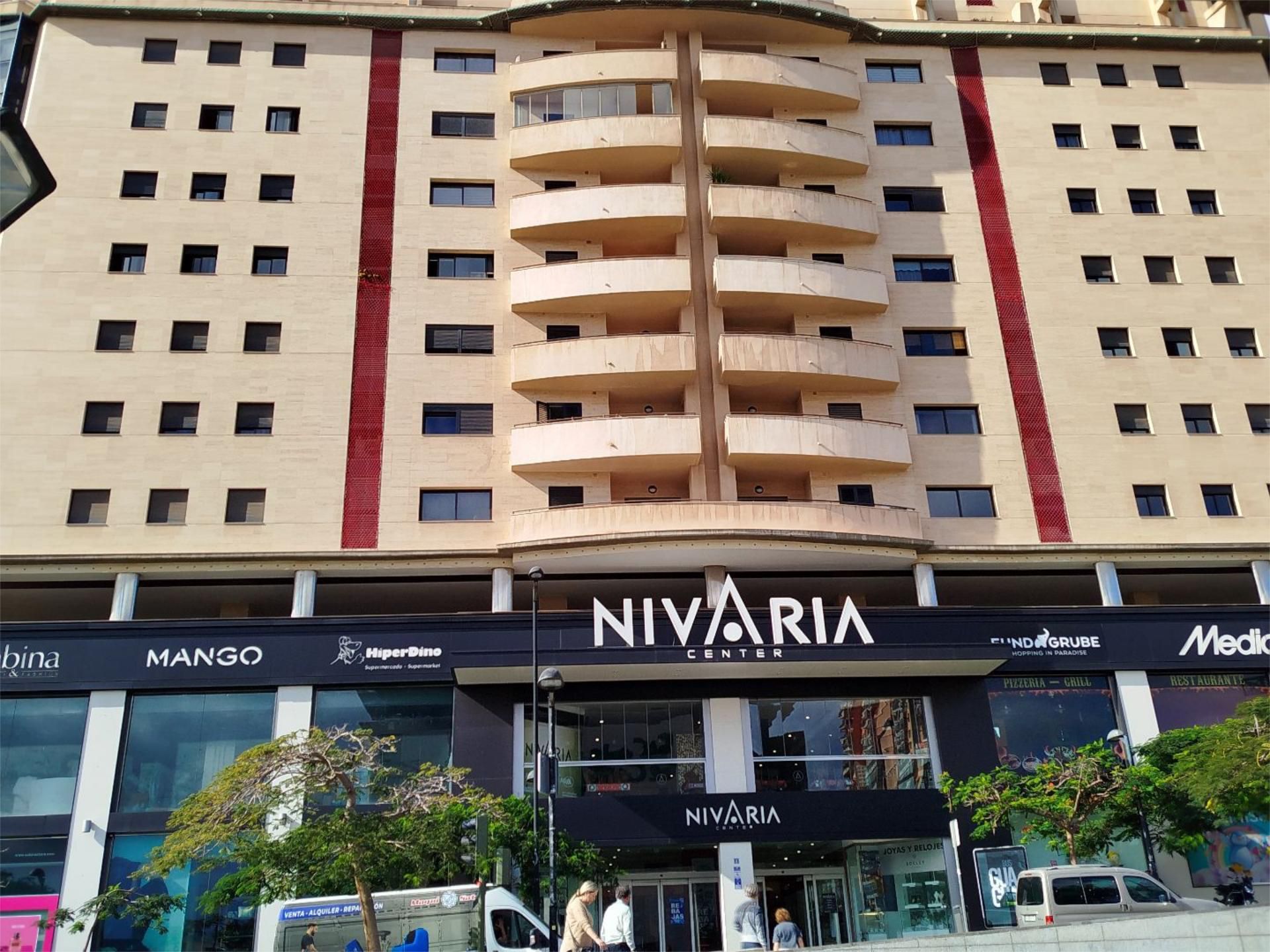 Exterior view of Flat to rent in  Santa Cruz de Tenerife Capital  with Air Conditioner, Parquet flooring and Community parking