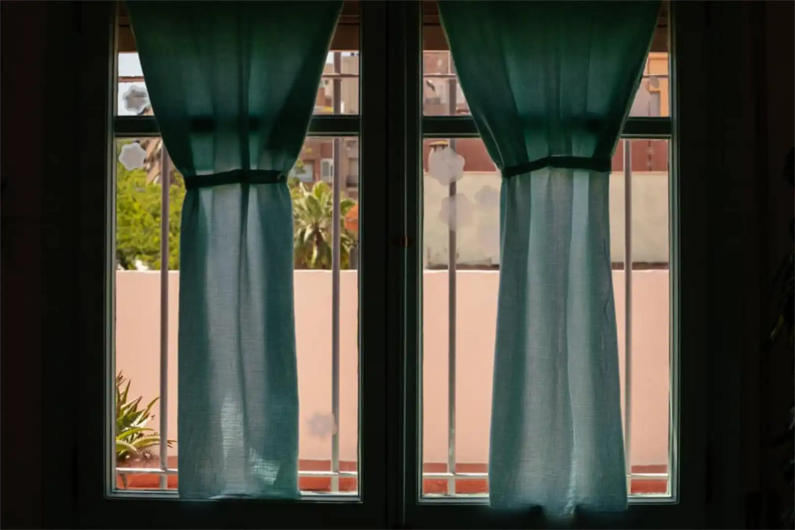 Habitación en Passeig de la Mare de Déu del Coll, 66, El Coll Vista exterior de Ático para compartir en Barcelona con Calefacción, Terraza y Amueblado