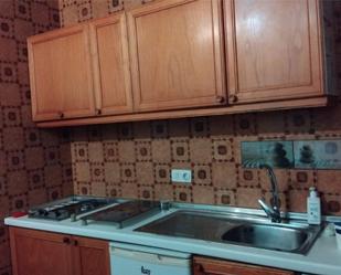 Kitchen of Flat to rent in  Madrid Capital  with Heating, Storage room and Furnished