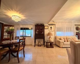 Living room of Flat for sale in  Sevilla Capital  with Air Conditioner and Terrace