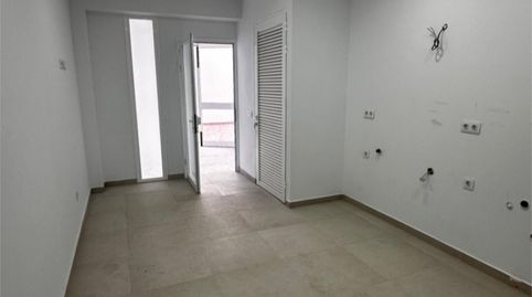 Foto 3 de Piso en venta en Avenida Jose Gonzalez Forte, 41, Acantilados de Los Gigantes, Santiago del Teide
