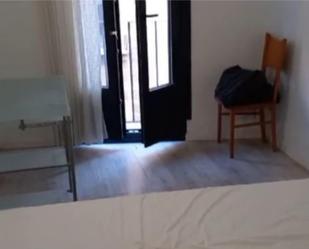 Bedroom of Flat to share in Girona Capital  with Parquet flooring, Furnished and Balcony