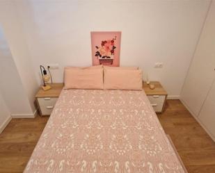 Bedroom of Flat to share in  Madrid Capital  with Heating, Parquet flooring and Furnished