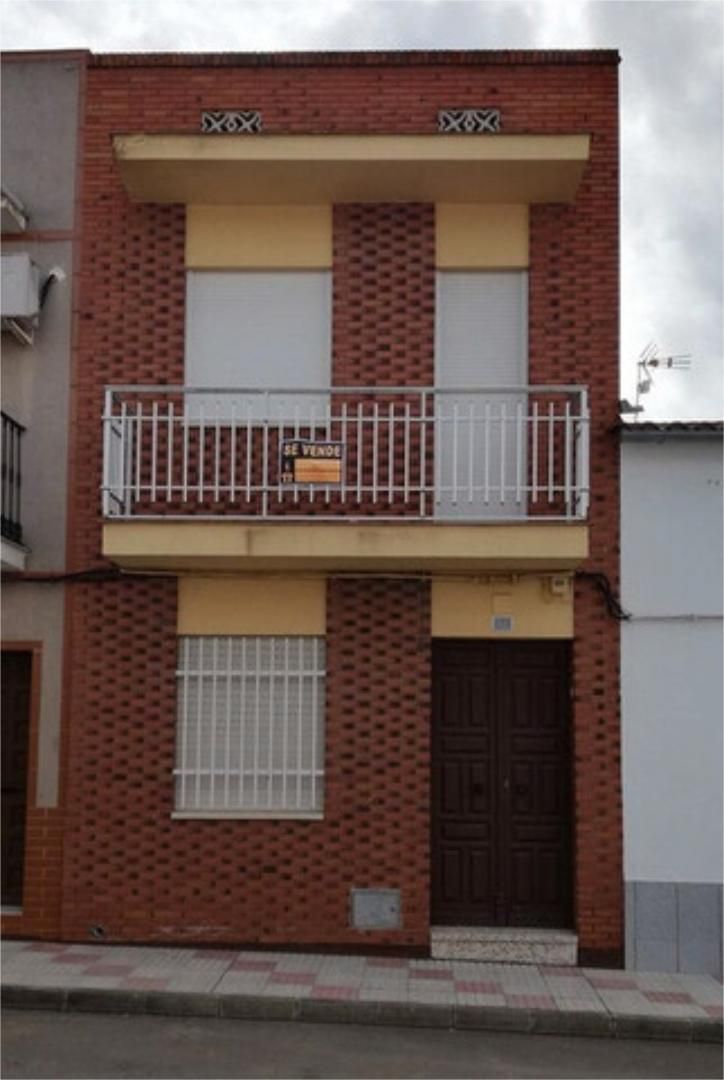 House or chalet for sale in La Haba Exterior view of House or chalet for sale in La Haba with Terrace