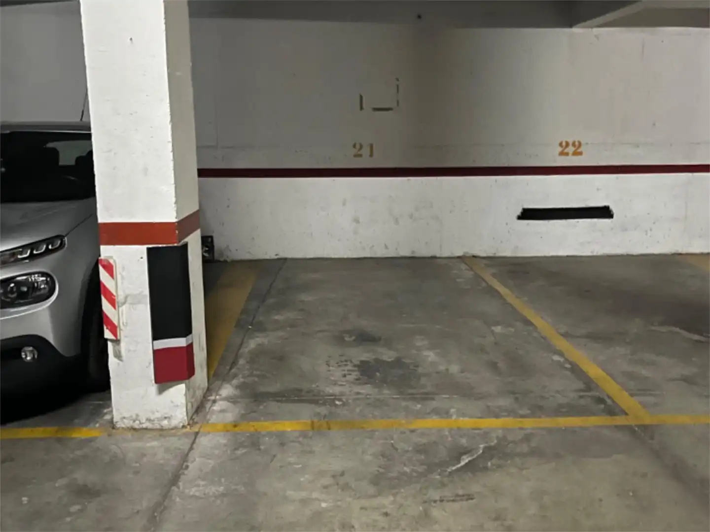 Garage zum Verkauf in Carrer del Músic Antoni Cabeza, 8, Santa Rita Parkplatz von Garage zum Verkauf in Paterna