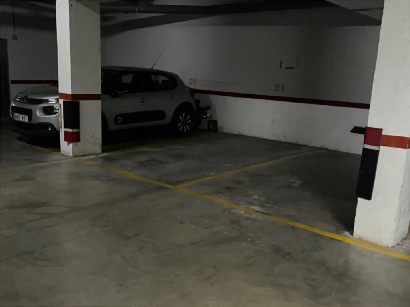 Garage zum Verkauf in Carrer del Músic Antoni Cabeza, 8, Santa Rita Parkplatz von Garage zum Verkauf in Paterna