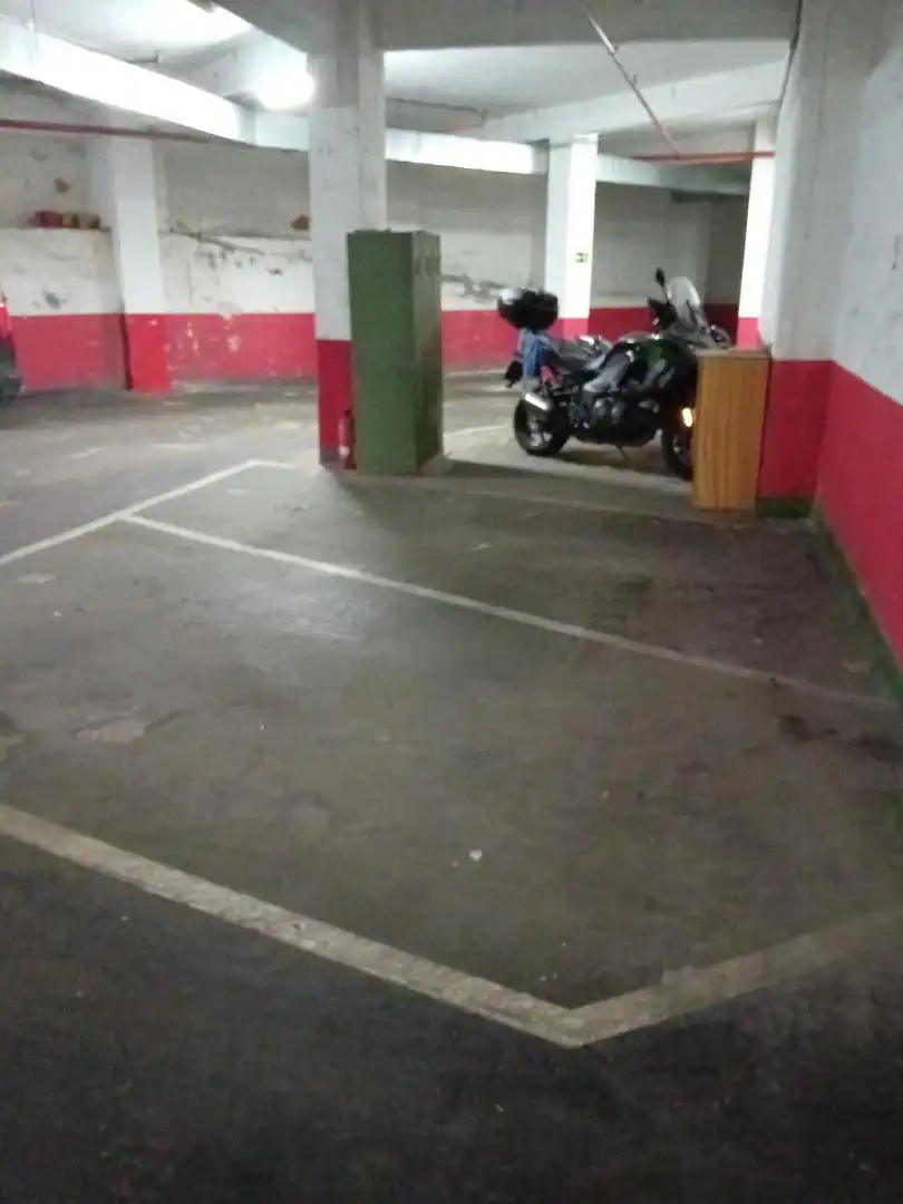 Parking de Garaje de alquiler en Basauri 