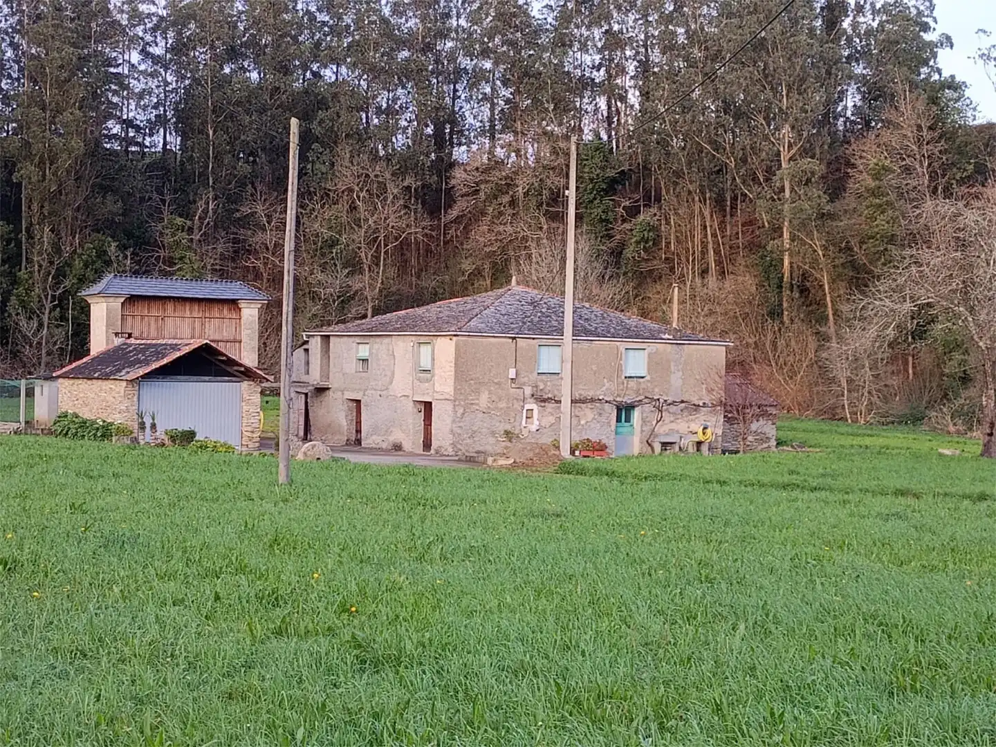 Außenansicht von Country house zum Verkauf in Lourenzá