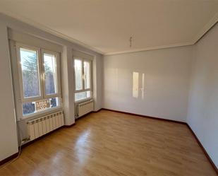 Living room of Flat to rent in León Capital   with Heating and Parquet flooring