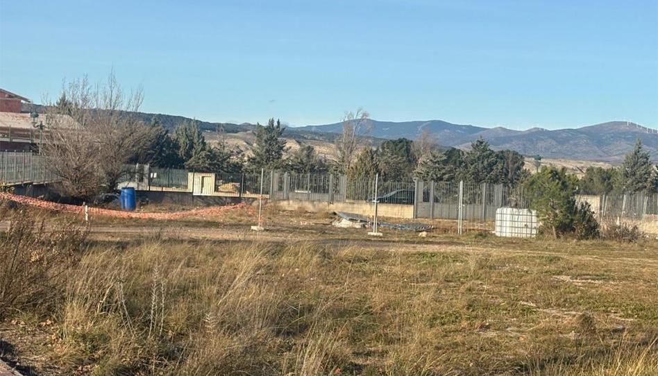 Land for sale in Calle Sierra de la Virgen, 69, Augusta Golf - La Charluca, Zaragoza - image 1 Photo 1 of Land for sale in Calle Sierra de la Virgen, 69, Augusta Golf - La Charluca, Zaragoza