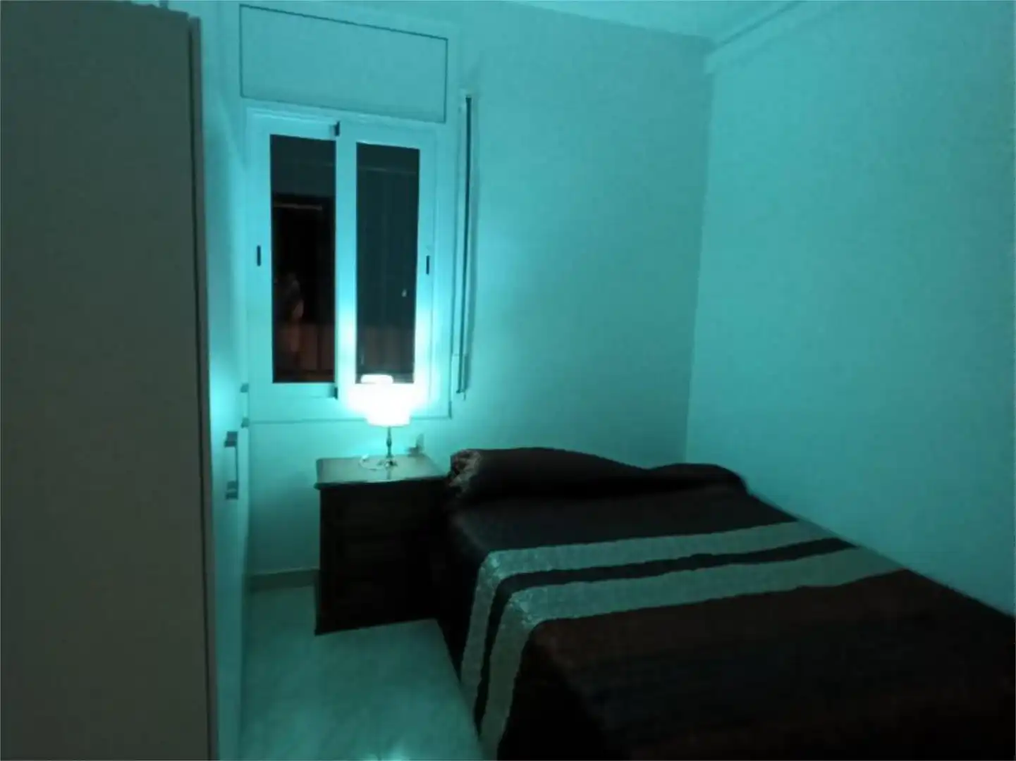 Zimmer in Carrer Garrofers, 10, La Pobla de Montornès Schlafzimmer von Erdgeschoss zur untervermieten in La Pobla de Montornès mit Terrasse und Möbliert