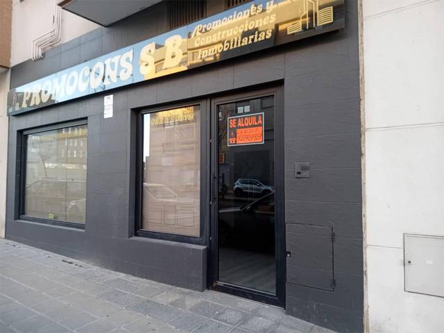 Local comercial en Alquiler en Avenida de Francia, 12 en Los Valles - Sanz Vázquez - El Fuerte