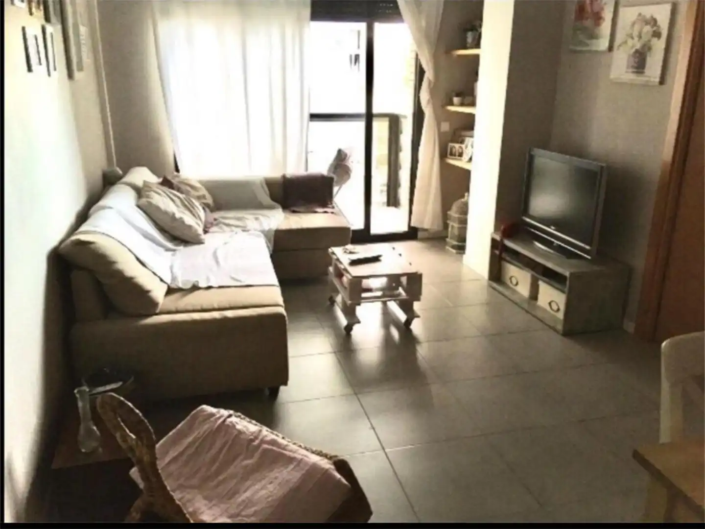 Zimmer in Travessera de les Corts, 96, La Maternitat i Sant Ramon Wohnzimmer von Wohnung zur untervermieten in Barcelona mit Klimaanlage, Heizung und Terrasse