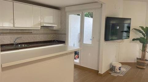 Foto 5 de Apartament de lloguer a Urbanización Nueva Andalucía a, 38c, La Dama de Noche - La Alzambra, Málaga